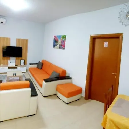 Skanderbeg Square Apartman